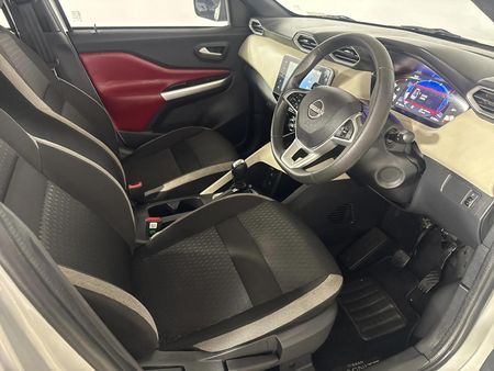 2024-Nissan-Magnite-10-Acenta-AMT_9