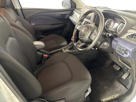 2023-Toyota-Starlet-15-XS-Auto_9