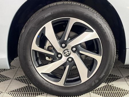 2023-Toyota-Starlet-15-XS-Auto_4