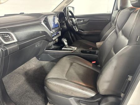 2023-Isuzu-D-Max-30-DDI-ISE-NR-4x4-Auto-Extended-Cab_6