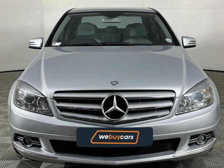 2010-Mercedes-Benz-C-Class-C-200-CGI-BE-Avantgarde-Auto_13