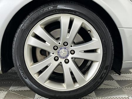 2010-Mercedes-Benz-C-Class-C-200-CGI-BE-Avantgarde-Auto_4