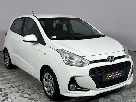 2018-Hyundai-Grand-i10-10-Motion_16