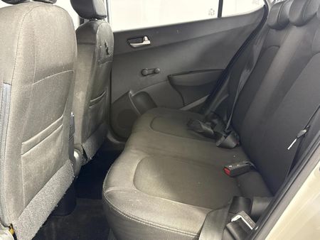 2018-Hyundai-Grand-i10-10-Motion_3