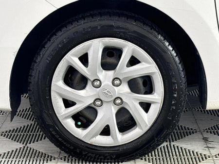 2018-Hyundai-Grand-i10-10-Motion_4