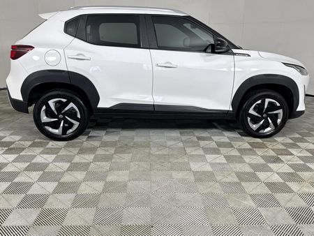 2024-Nissan-Magnite-10-Visia_16