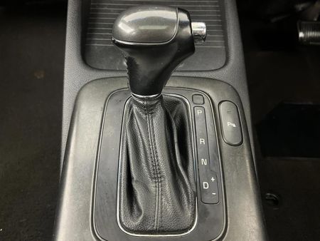 2014-Kia-Cerato-20-EX-Auto_10