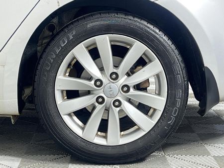2014-Kia-Cerato-20-EX-Auto_6