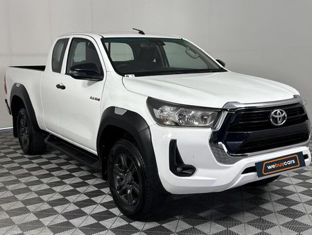 2022-Toyota-Hilux-24-GD-6-Raised-Body-Raider-Extended-Cab_12