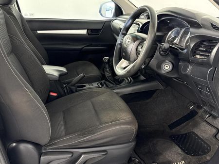 2022-Toyota-Hilux-24-GD-6-Raised-Body-Raider-Extended-Cab_7