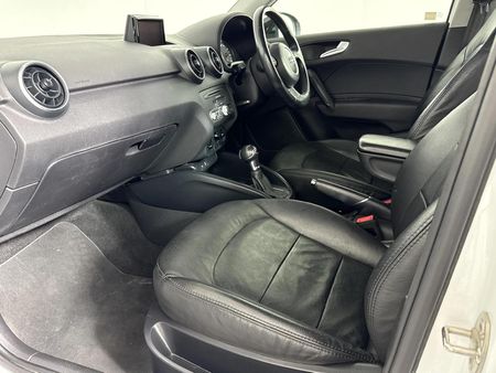 2018-Audi-A1-18-TFSI-Sport-Auto_8