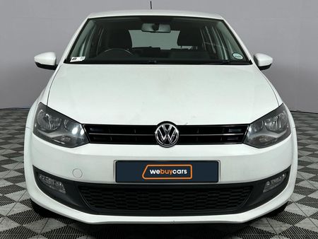 2013-Volkswagen-Polo-14-Comfortline-5-dr_15