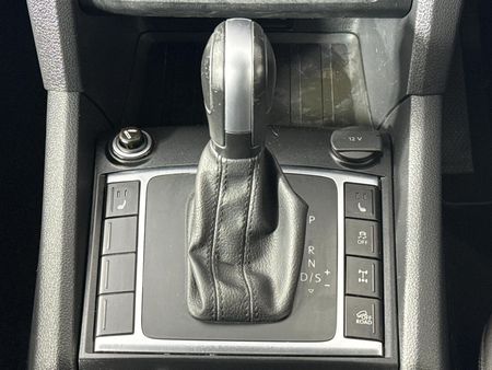 2022-Volkswagen-Amarok-30-TDI-Highline-190kW-4Motion-Auto-Double-Cab_9