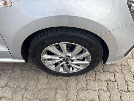 2026-Volkswagen-Polo-Vivo-16-Life_15