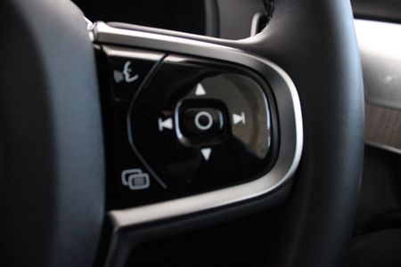 2025-Volvo-XC90-T8-Ultra-Dark-Phev_21
