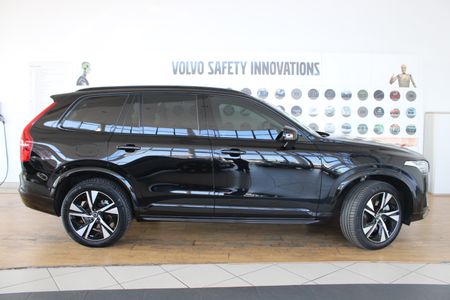 2025-Volvo-XC90-T8-Ultra-Dark-Phev_2