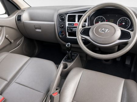 2023-Hyundai-H100-Bakkie-26D-Taut-Liner-Aircon_11