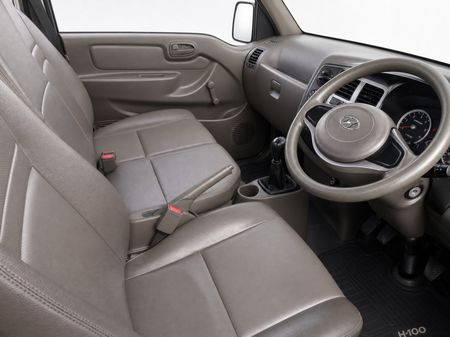 2023-Hyundai-H100-Bakkie-26D-Taut-Liner-Aircon_12