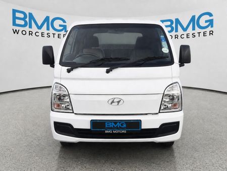 2023-Hyundai-H100-Bakkie-26D-Taut-Liner-Aircon_4