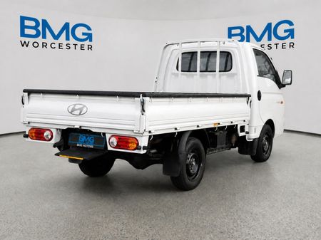 2023-Hyundai-H100-Bakkie-26D-Taut-Liner-Aircon_5