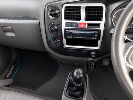 2023-Hyundai-H100-Bakkie-26D-Taut-Liner-Aircon_8