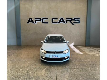 2023-Volkswagen-Polo-Vivo-16-Comfortline-Auto-5-dr_2