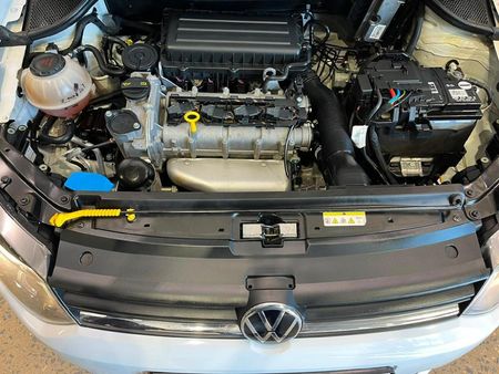 2023-Volkswagen-Polo-Vivo-16-Comfortline-Auto-5-dr_8