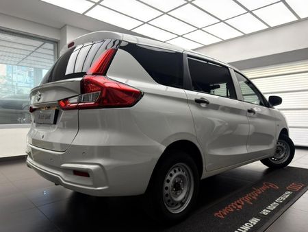2025-Suzuki-Ertiga-15-GA_15