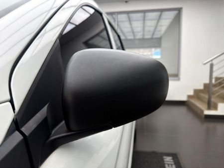 2025-Suzuki-Ertiga-15-GA_27