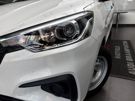 2025-Suzuki-Ertiga-15-GA_4