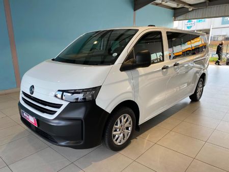 2026-Volkswagen-Transporter-Crew-Bus-20TDI-LWB-81kw-8-Seat_7