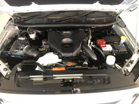 2026-Isuzu-D-Max-30-DDI-LSE-4x4-Auto-Double-Cab_13