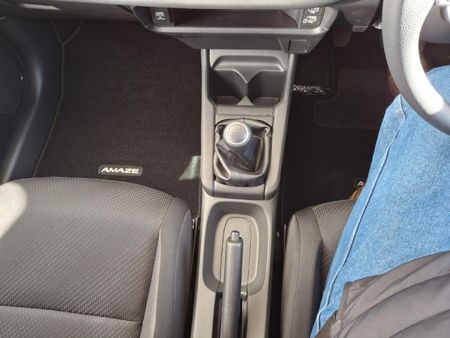 2026-Honda-Amaze-12-Trend_15