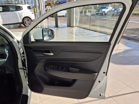 2026-Honda-Amaze-12-Trend_17