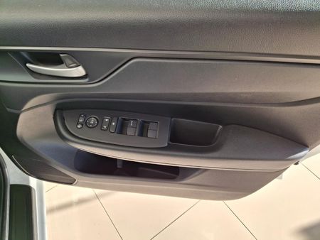 2026-Honda-Amaze-12-Trend_18