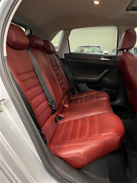 2020-Volkswagen-Polo-10-TSI-Comfortline-Auto_11