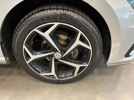 2020-Volkswagen-Polo-10-TSI-Comfortline-Auto_8