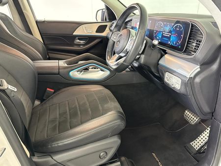 2020-Mercedes-Benz-GLE-400d-4Matic_9