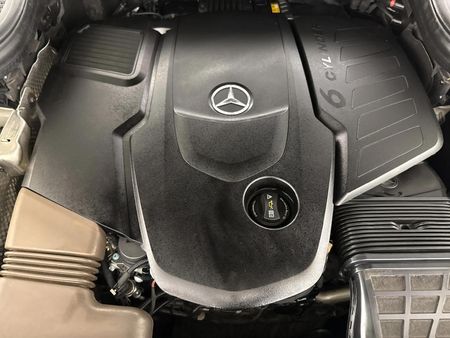 2020-Mercedes-Benz-GLE-400d-4Matic_12