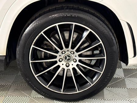 2020-Mercedes-Benz-GLE-400d-4Matic_4