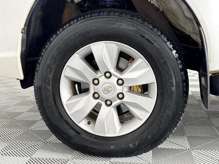 2019-Toyota-Hilux-24-GD-6-Raised-Body-SRX-Auto-Extended-Cab_2