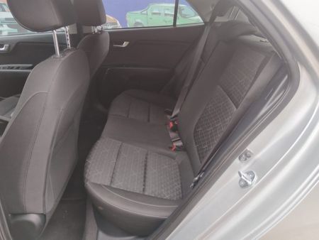 2023-Kia-Rio-14-Tec-5-dr_8