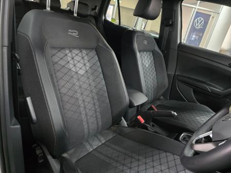 2025-Volkswagen-T-Cross-10-TSI-R-Line-Auto_9