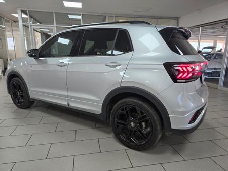2025-Volkswagen-T-Cross-10-TSI-R-Line-Auto_4