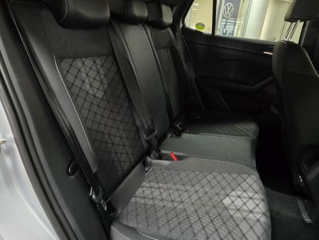 2025-Volkswagen-T-Cross-10-TSI-R-Line-Auto_5