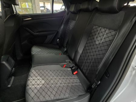 2025-Volkswagen-T-Cross-10-TSI-R-Line-Auto_6