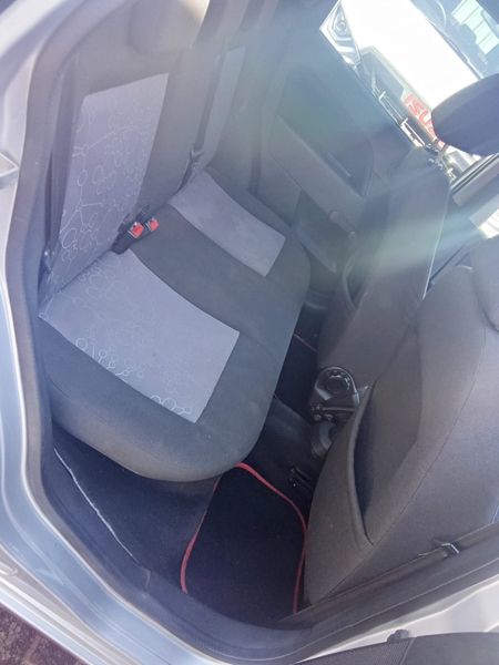 2008-Ford-Fiesta-16i-Ambiente-Auto-5-dr_9