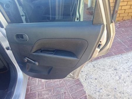 2008-Ford-Fiesta-16i-Ambiente-Auto-5-dr_11