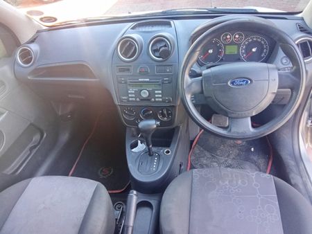 2008-Ford-Fiesta-16i-Ambiente-Auto-5-dr_7
