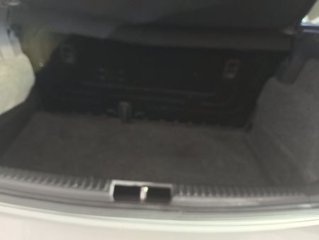 2020-Volkswagen-Polo-Vivo-14-Comfortline-5-dr_15